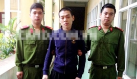 Hà Nội: Hai gã trai trẻ hãm hại gái một con trong nhà nghỉ